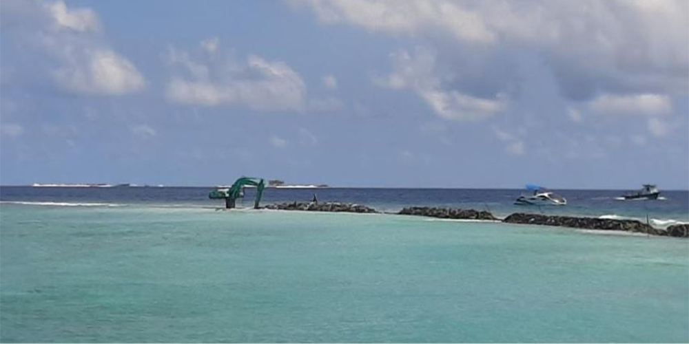 BANDOS ISLAND  BREAKWATER PROJECT